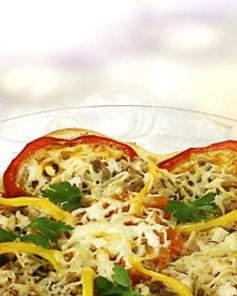 Пицца с курицей и майонезом