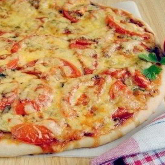 Рецепт пиццы с шампиньонами и куриным фаршем