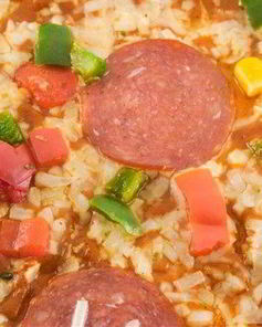 Пицца сборная c сельдью, копченой колбаской и грибами