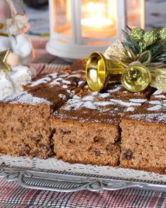 Медовая пряная коврижка с грецкими орехами