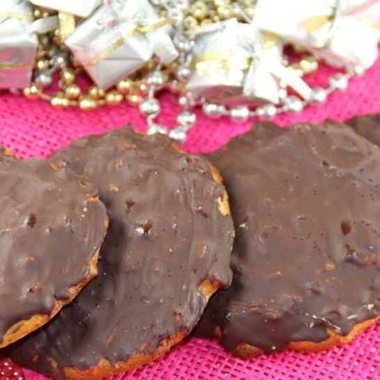 Рецепт нюрнбернских пряников с миндалем и цитрусовыми цукатами