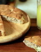 Бисквитная шарлотка