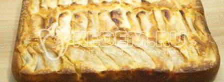 нежная шарлотка с яблоками в духовке. Шаг 13