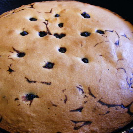 Рецепт шарлотки с черникой