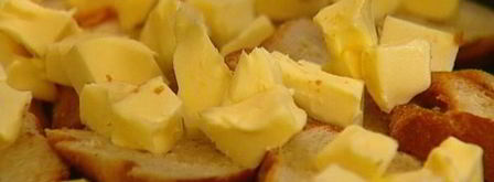 шарлотка с грушами, изюмом и корицей. Шаг 8