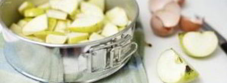 шарлотка с карамелизированными яблоками. Шаг 6