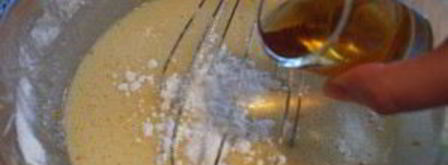 шарлотка с яблоками с коньяком. Шаг 6