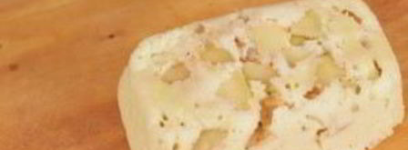 шарлотка с яблоками в микроволновке. Шаг 4