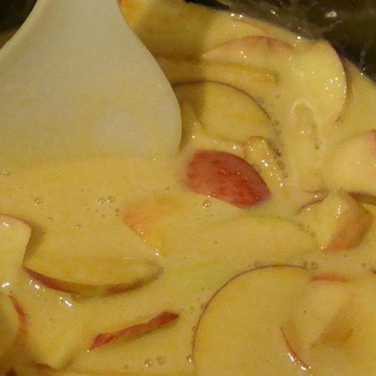 Рецепт шарлотки в мультиварке