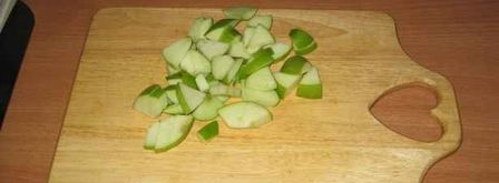 шарлотка яблочная. Шаг 16