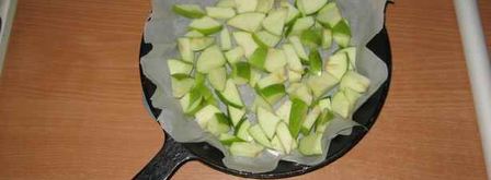 шарлотка яблочная. Шаг 22