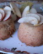 Яблочные шарлотки