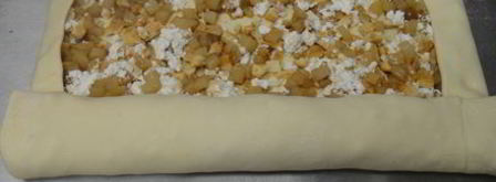 штрудель грушевый с творогом из слоёного теста. Шаг 11