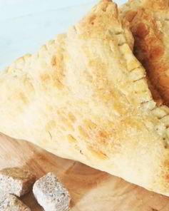 Слоеные конвертики с бананово-шоколадной начинкой