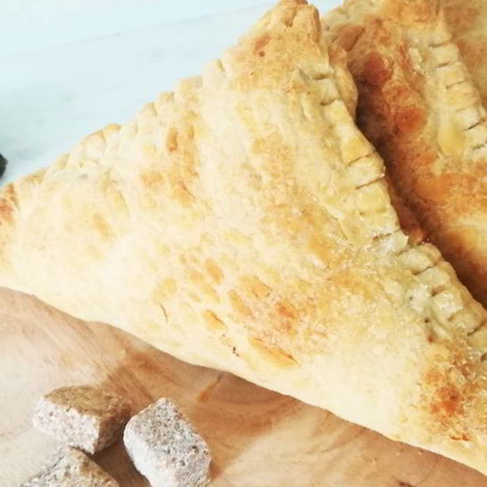 Рецепт слоеных конвертиков с бананово-шоколадной начинкой