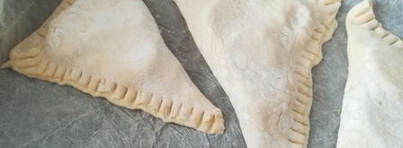 слоеные конвертики с бананово-шоколадной начинкой. Шаг 5