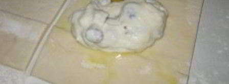 слойки с творогом и изюмом. Шаг 7