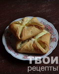 Слойки с творогом