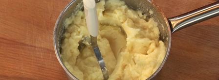 мясные сырники с зеленой сметаной. Шаг 4