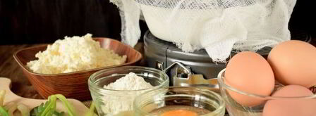 несладкие сырники с начинкой из яйца и зеленого лука. Шаг 3