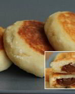 Сырники на манке с вареной сгущенкой