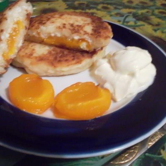 Рецепт сырников с абрикосами