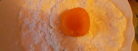 сырники с абрикосами. Шаг 3