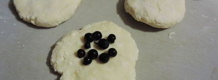 сырники с черникой. Шаг 3