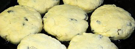 сырники с изюмом. Шаг 9