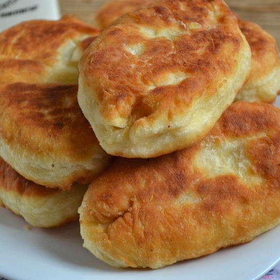 Рецепт бездрожжевого теста для пирожков на кефире