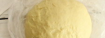 быстрое тесто для пирожков в духовке. Шаг 12