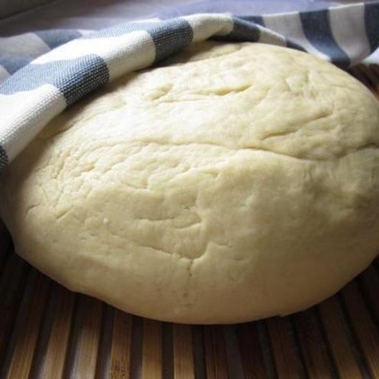 Рецепт домашнего теста на дрожжах