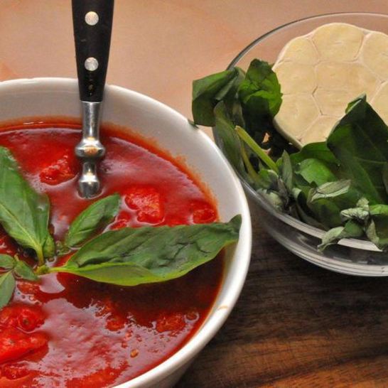 Рецепт домашних соус и тесто для пиццы