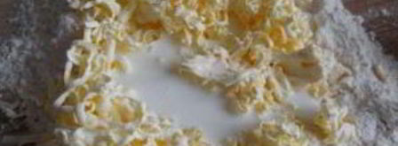 луковое тесто. Шаг 2