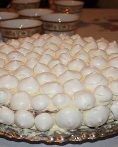 Торт Белоснежка