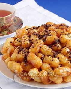 Торт из кукурузных палочек и ирисок