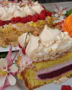 Торт Малиновая шкатулка