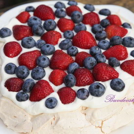 Рецепт торта павлова с голубикой