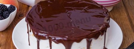 торт с шоколадными подтеками и фруктами. Шаг 29