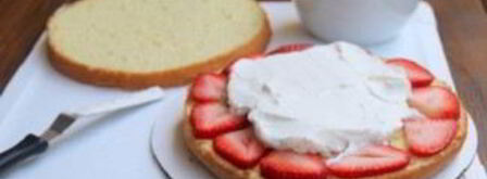 торт с творогом и клубникой. Шаг 8