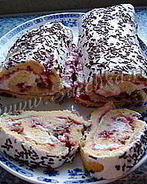 Творожный рулет