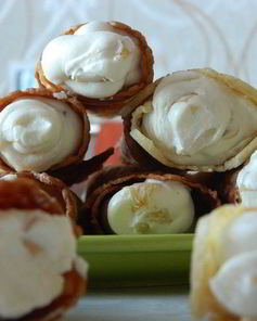 Хрустящие вафли с маскарпоне и фруктами