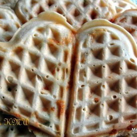 Рецепт пикантных вафель на завтрак