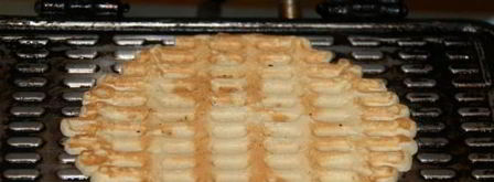 вафельные трубочки с заварным кремом. Шаг 3