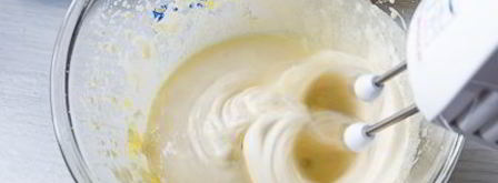 вафельные трубочки с заварным шоколадным кремом. Шаг 3