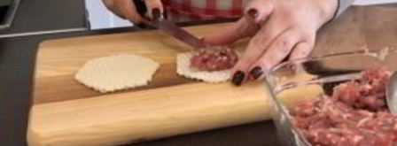 вафли с фаршем — ленивые беляши. Шаг 4