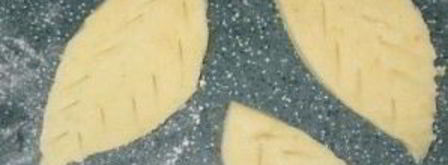 яблоки в тесте, запеченные в духовке. Шаг 5