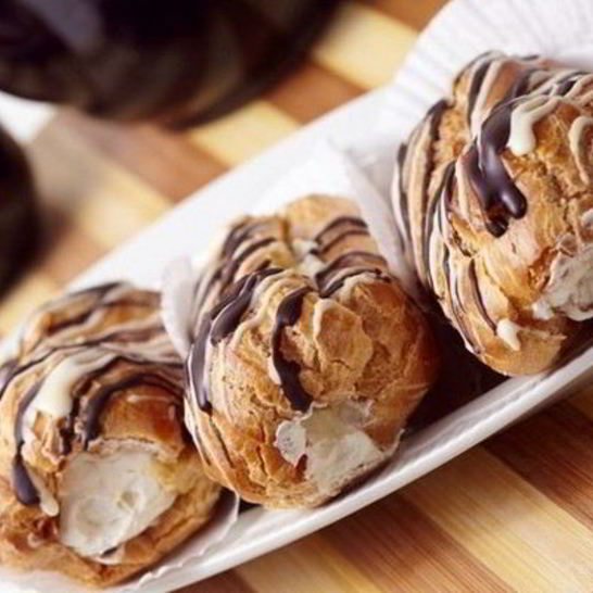 Рецепт домашних эклеров с кремом к чаю