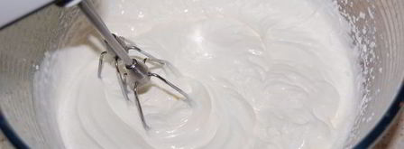 мини-эклеры с клубничным кремом. Шаг 4