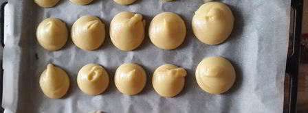 профитроли с разным кремом. Шаг 3